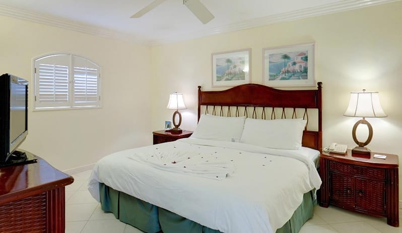 One Bedroom Suite Pool Garden View_1933